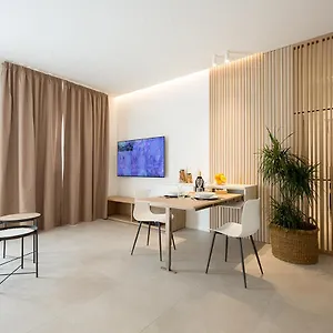 https://giada-luxury-apartments-by-mamamia.sicilyhotelsitaly.net