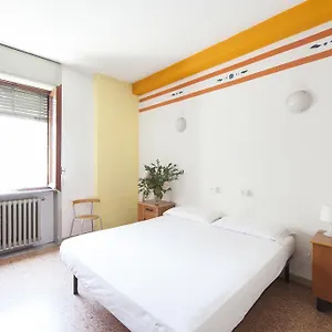 Ostellolinda , Milano Italia